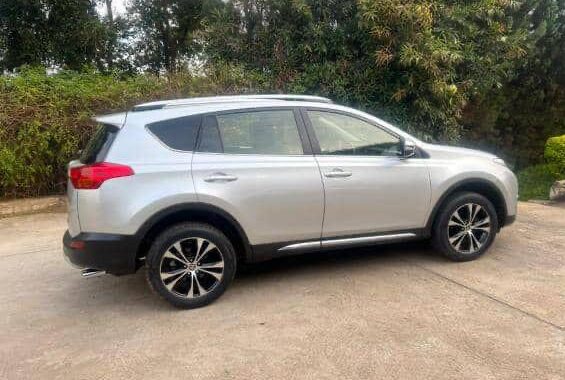 Hire a car in Kigali