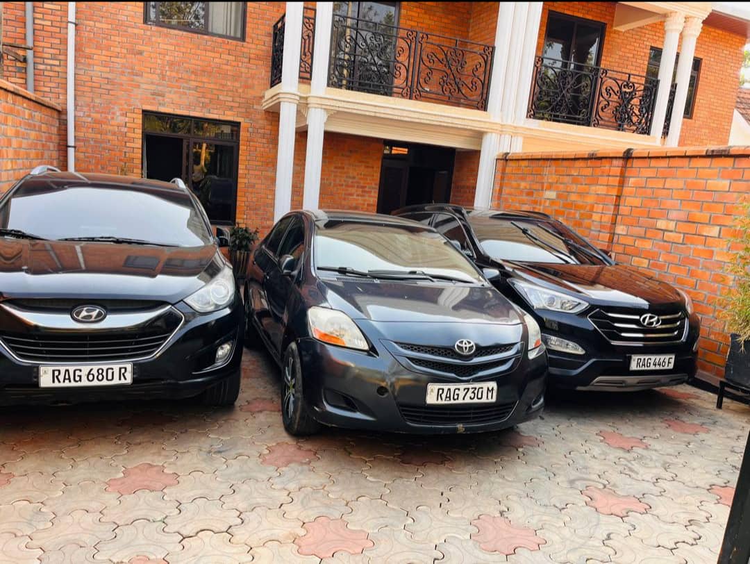 Move Car Rwanda Company Rwanda Car Rental Services /4x4 self drive - Rwanda Rent Car