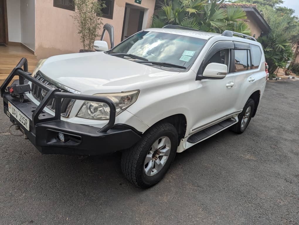 Land Cruiser Prado Self-Drive Rwanda