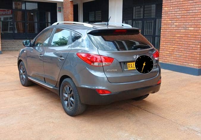 SUV Hire for Nyungwe Forest Rwanda