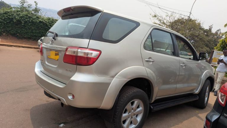4x4 cars for hire in Rwanda