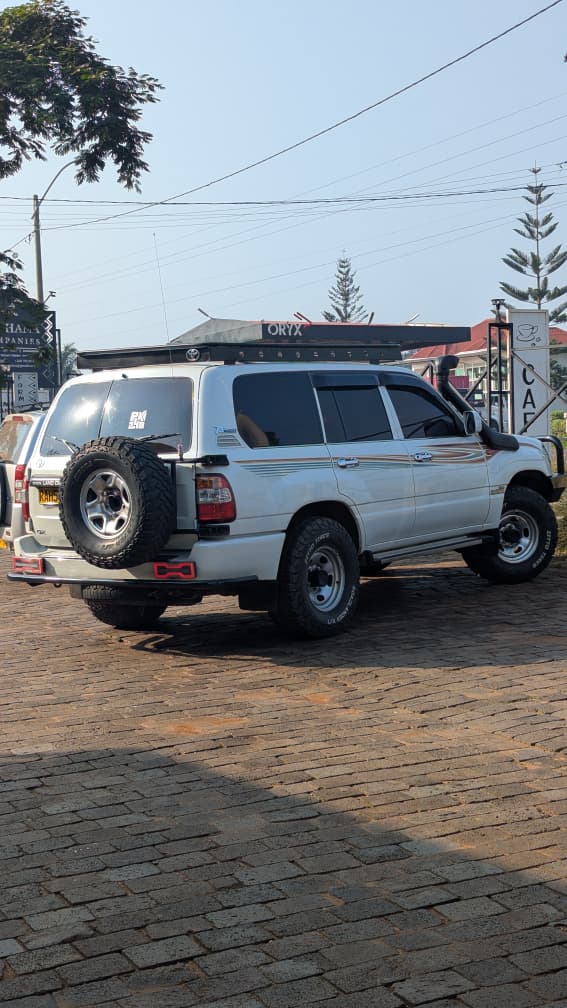 CAR FOR HIRE FOR AKAGERA SAFARI