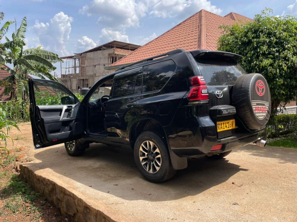 Car Rental Rwanda with Driver