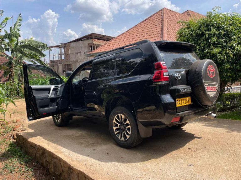 Car Rental Rwanda with Driver