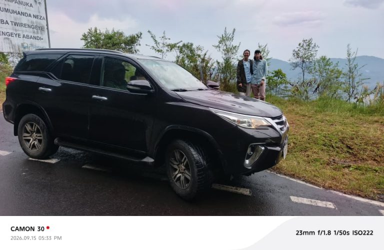 Private driver Rwanda car rental with a comfortable SUV