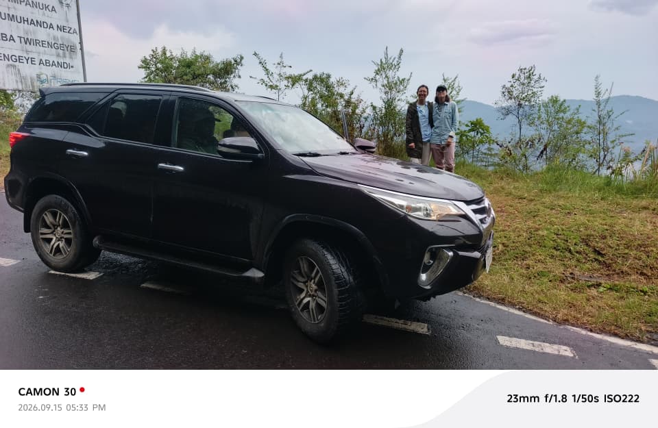 Private driver Rwanda car rental with a comfortable SUV